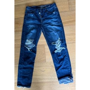 American Eagle Dark Wash distressed skinny jeans